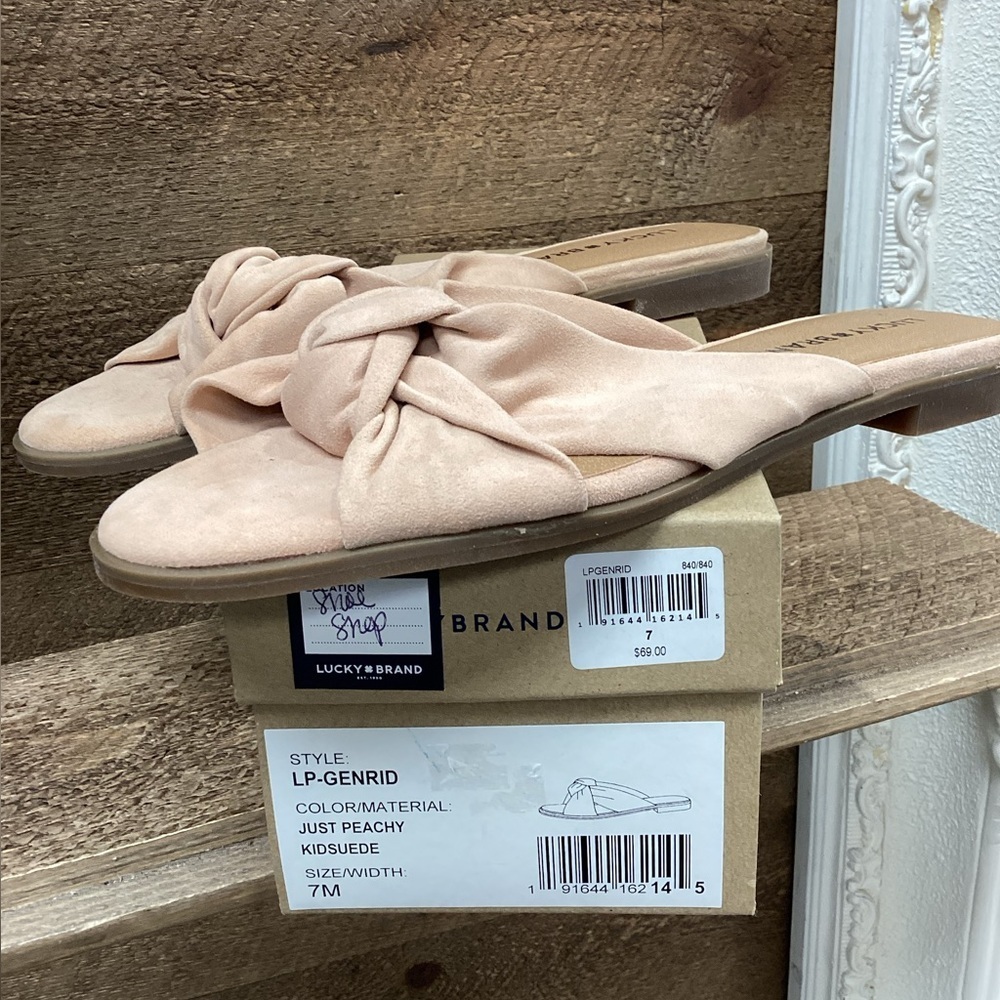 Lucky Brand “Just Peachy” Suede Knot Slide Sandals – Size 7M - Picture 3 of 6